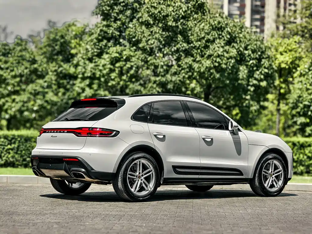 Porsche Macan — фото 5