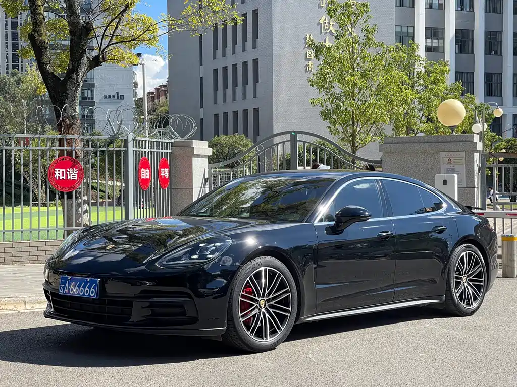 Porsche Panamera — фото 3