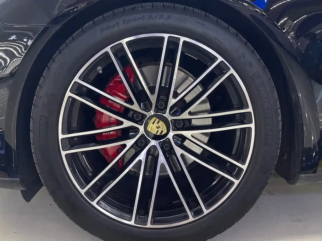 Porsche Panamera — фото 10