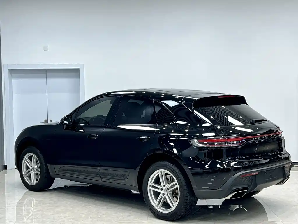 Porsche Macan — фото 4