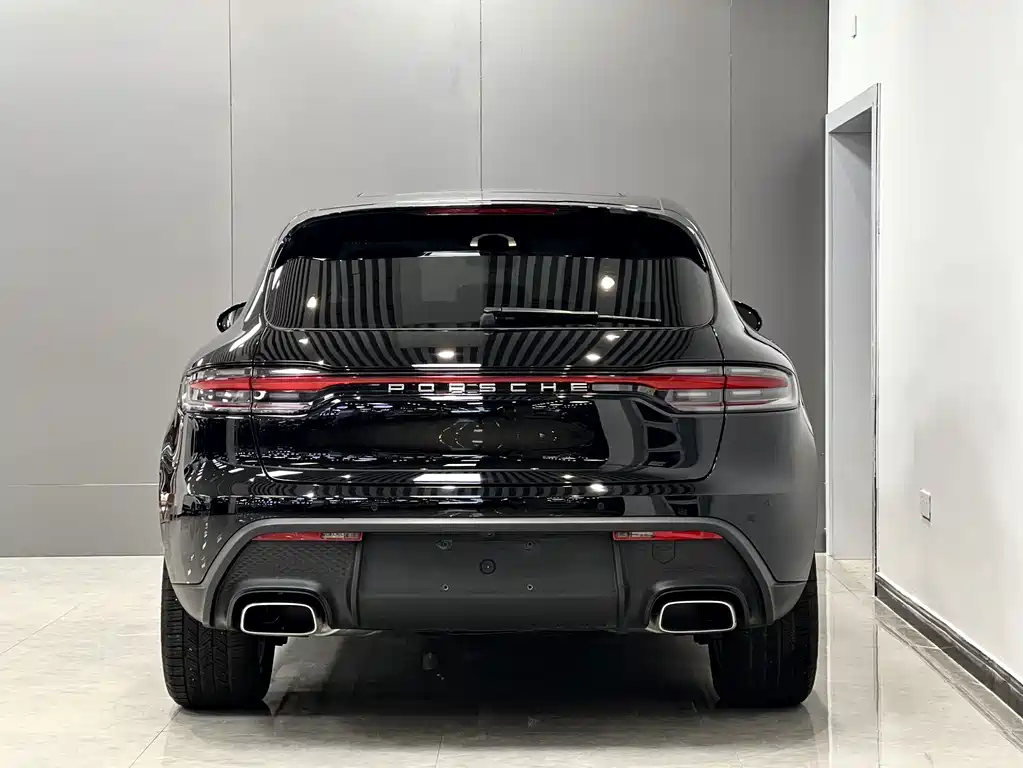 Porsche Macan — фото 5