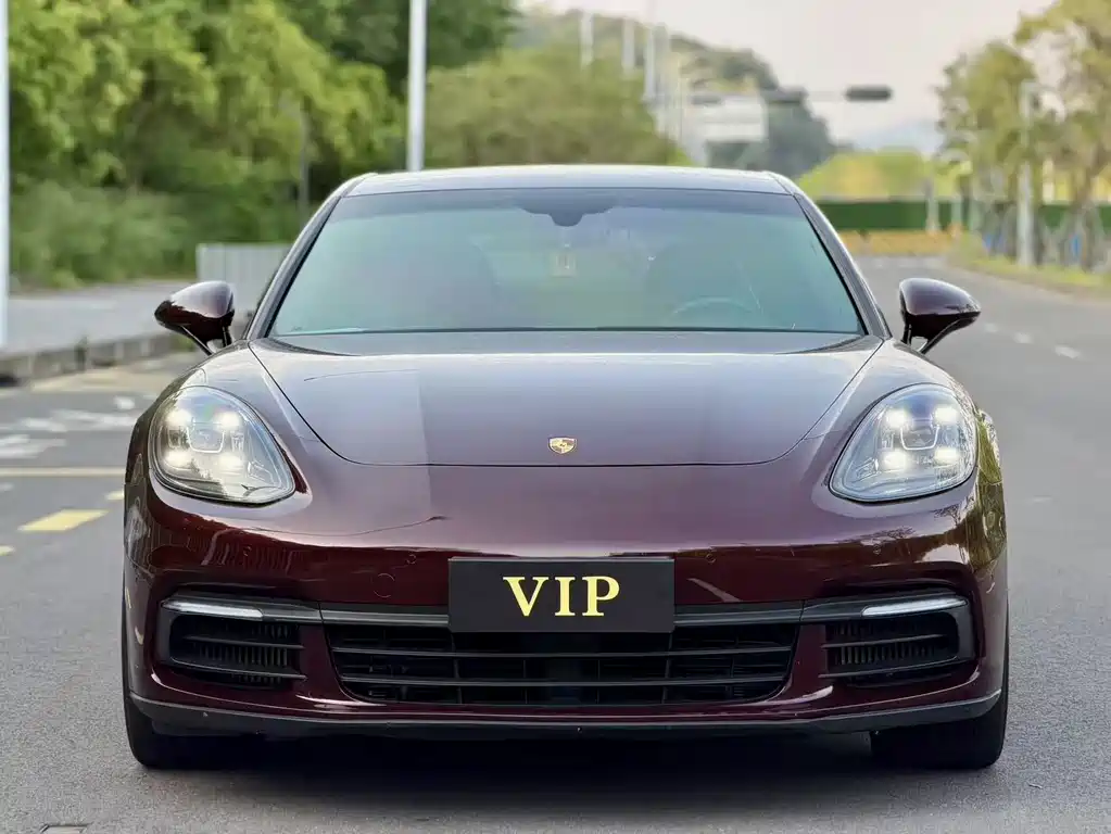 Porsche Panamera — фото 2