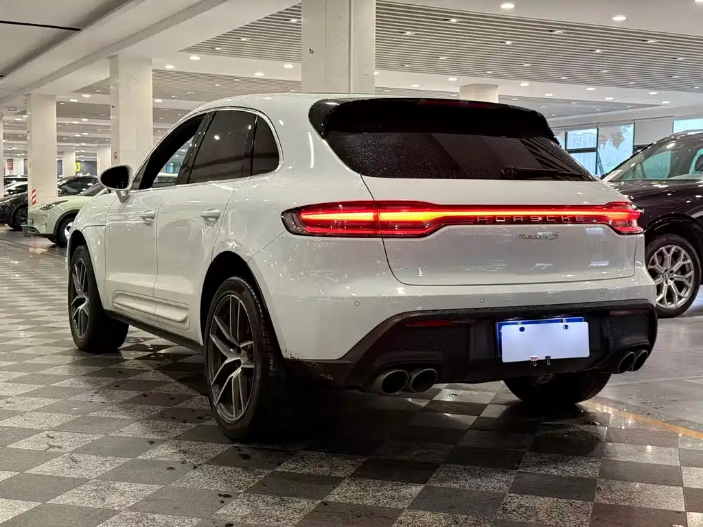 Porsche Macan — фото 4