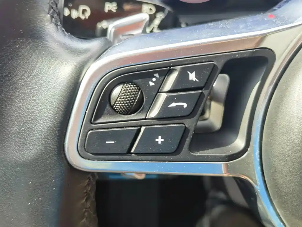 Porsche Panamera Hybrid — фото 29