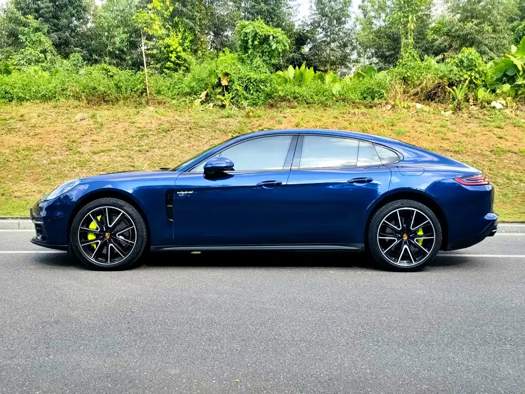 Porsche Panamera Hybrid — фото 4