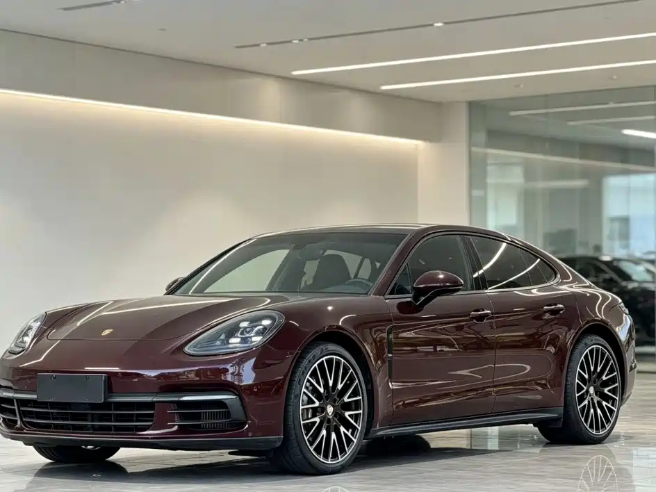 Porsche Panamera — фото 3