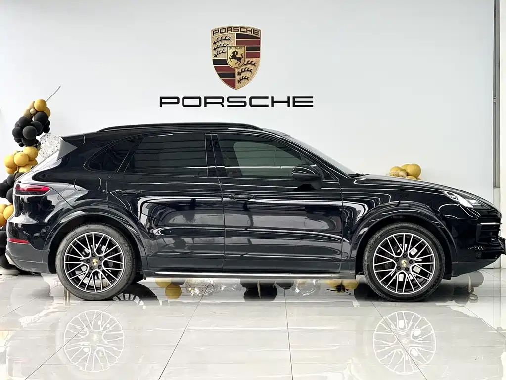 Porsche Cayenne — фото 3