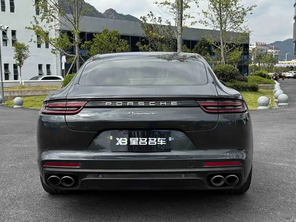 Porsche Panamera — фото 14