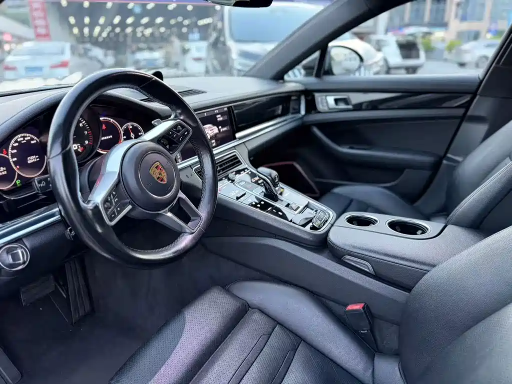 Porsche Panamera — фото 4