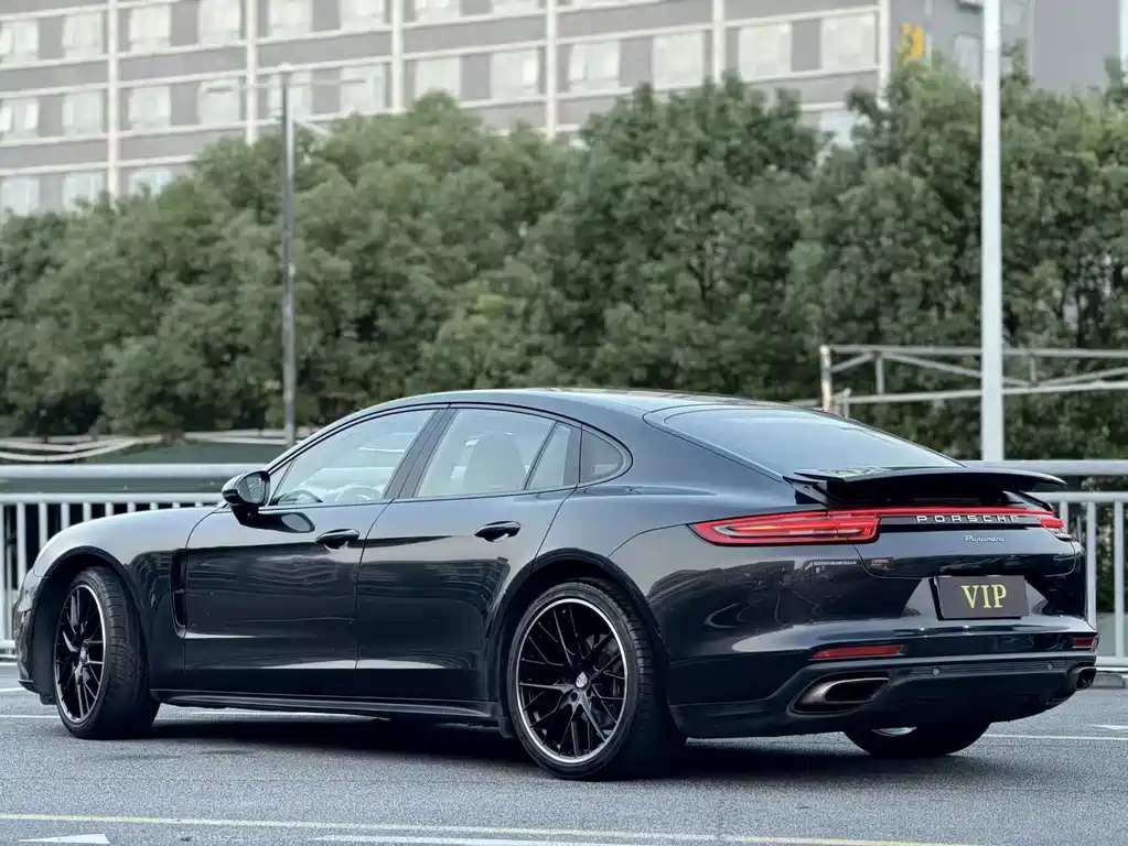 Porsche Panamera — фото 9
