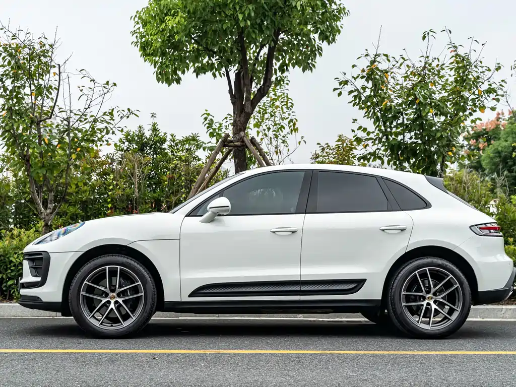Porsche Macan — фото 4