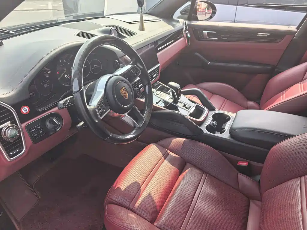 Porsche Cayenne Hybrid — фото 3