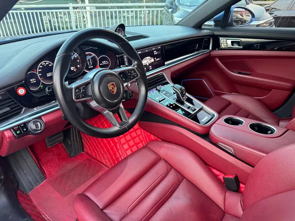 Porsche Panamera — фото 4