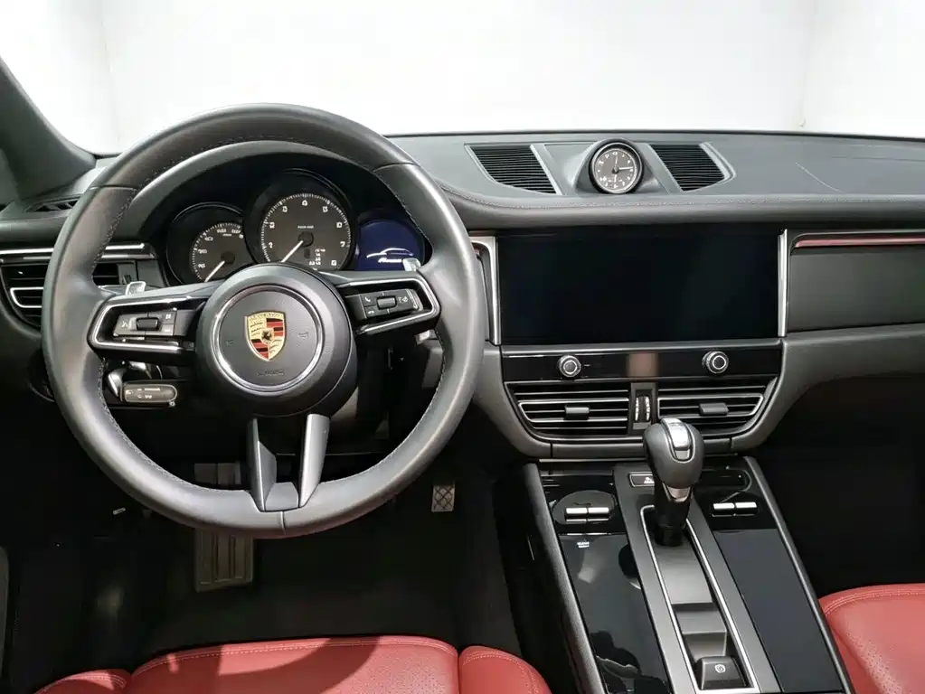 Porsche Macan — фото 7