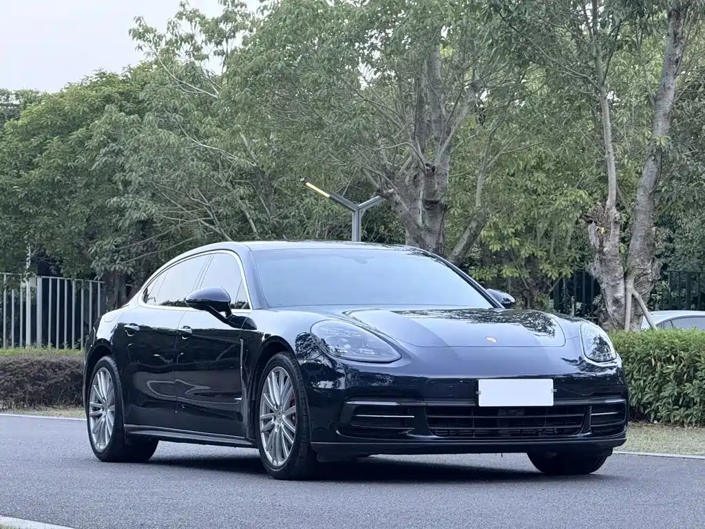Porsche Panamera — фото 3