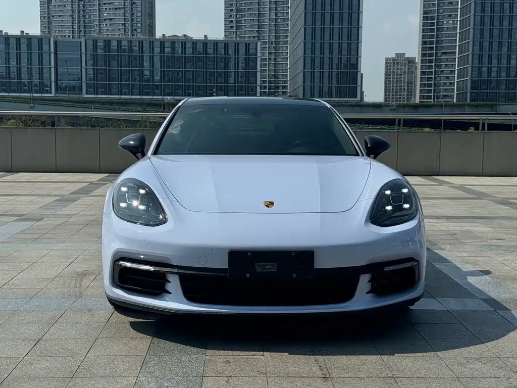 Porsche Panamera — фото 2