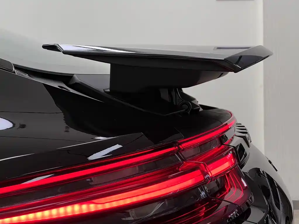 Porsche Panamera — фото 11