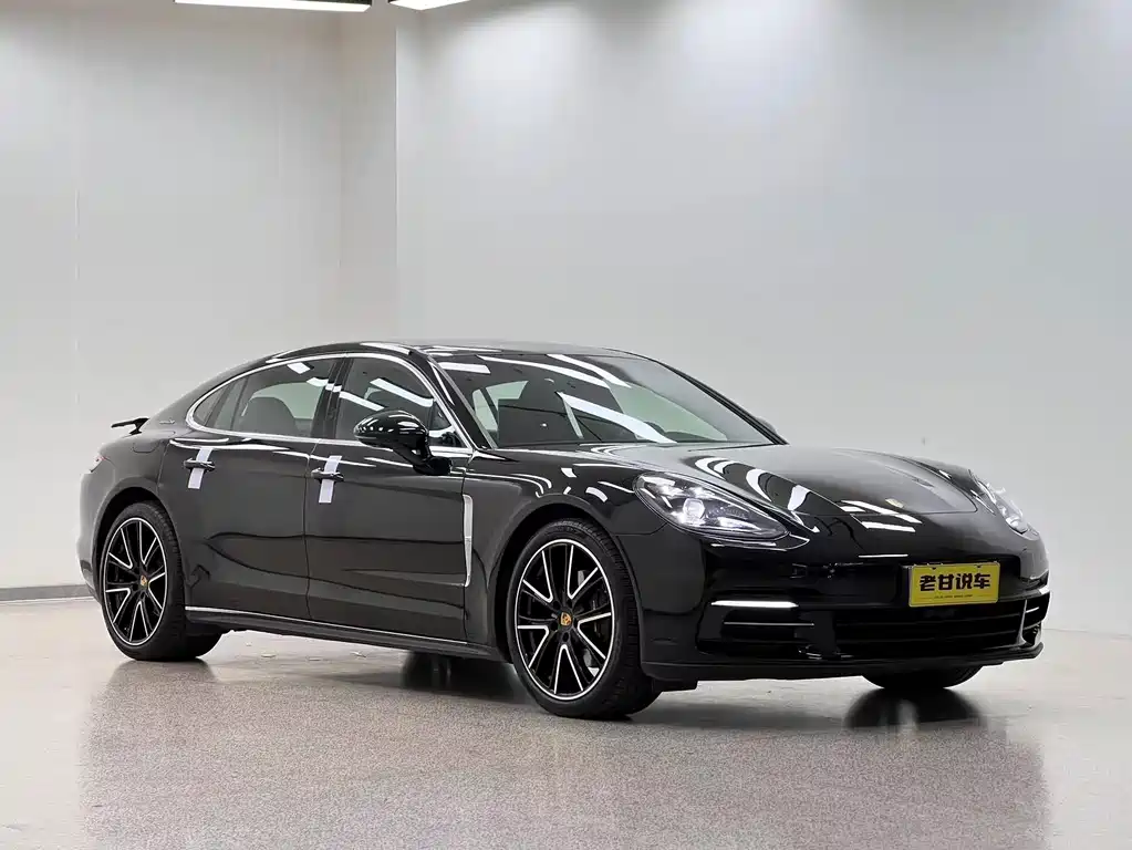 Porsche Panamera — фото 4
