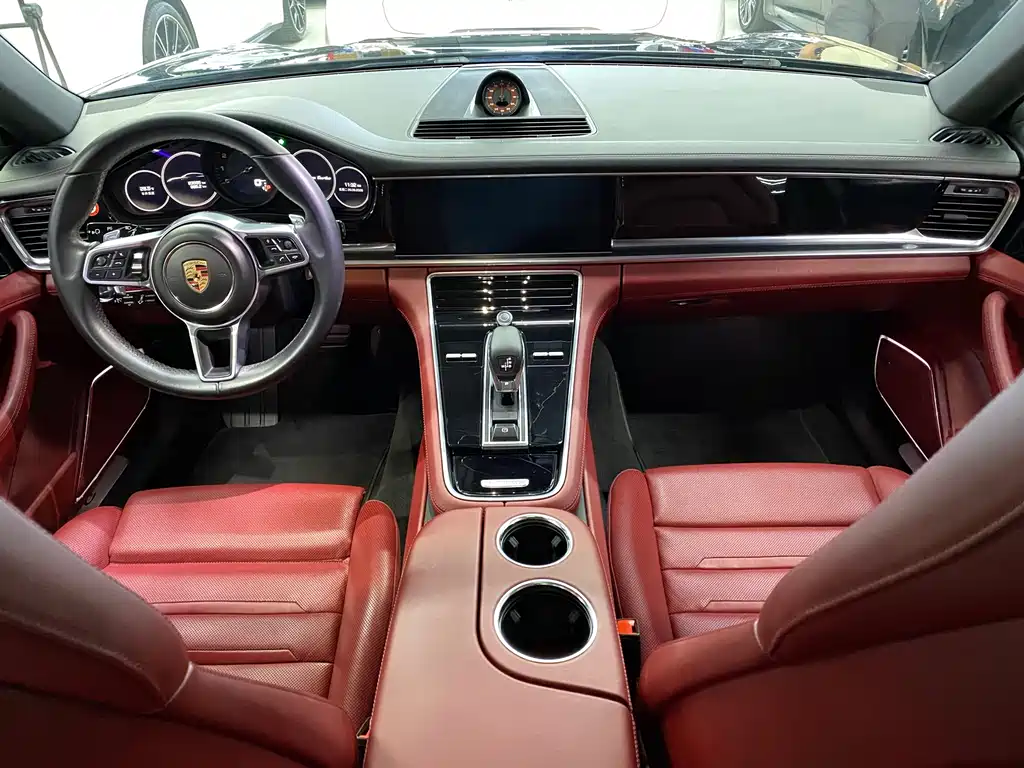 Porsche Panamera — фото 11
