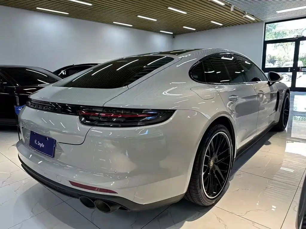 Porsche Panamera — фото 4