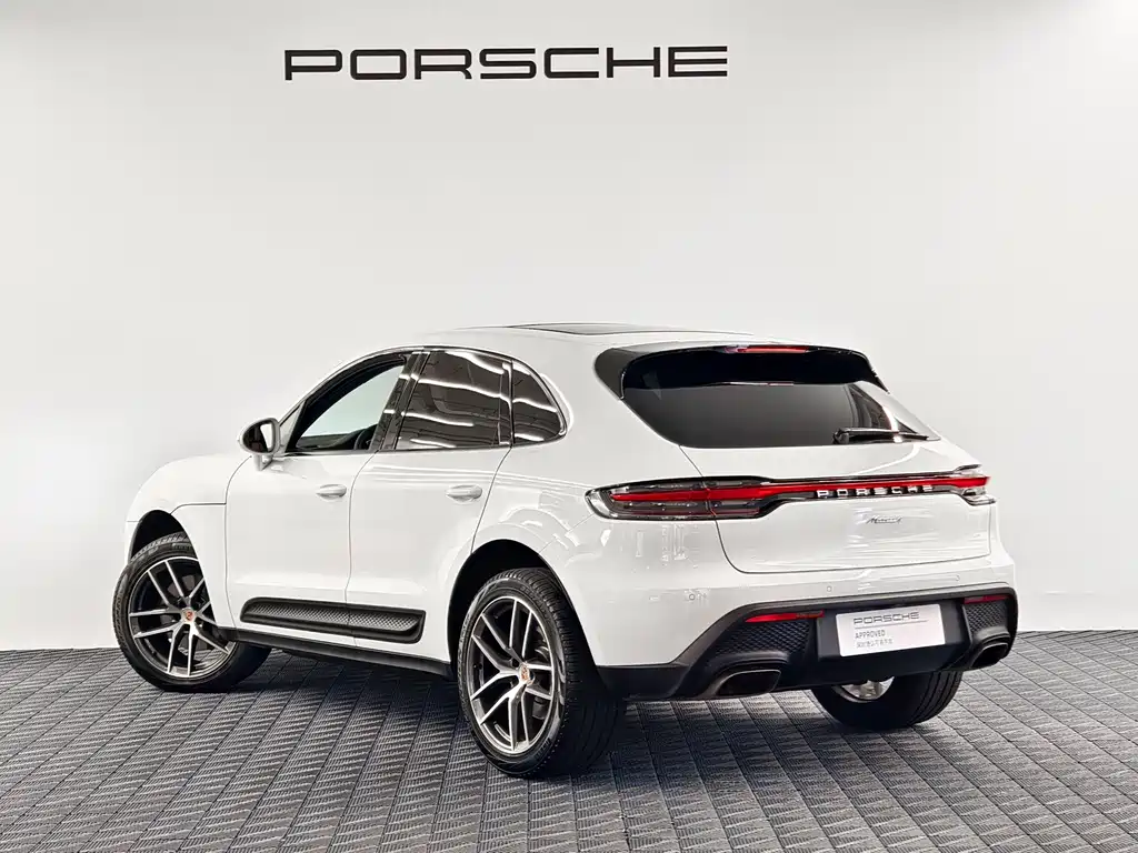 Porsche Macan — фото 5