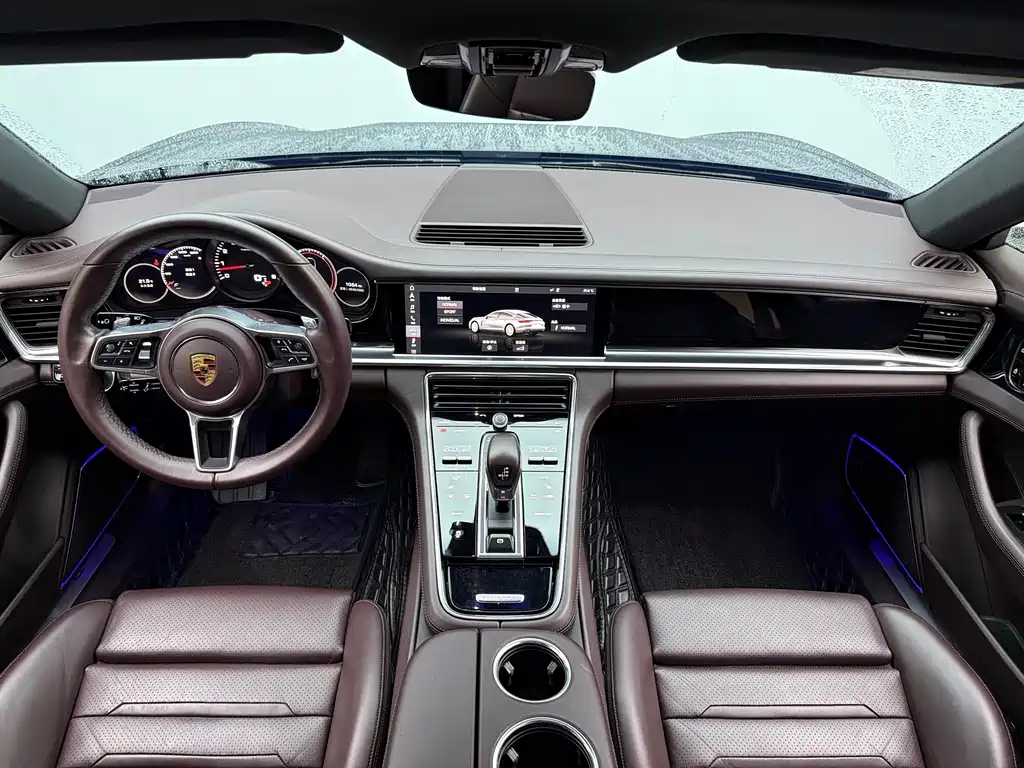 Porsche Panamera — фото 15