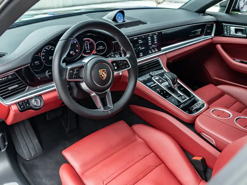 Porsche Panamera — фото 13