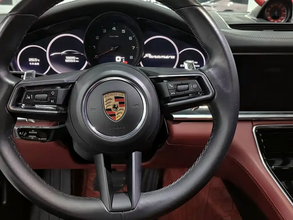 Porsche Panamera — фото 5