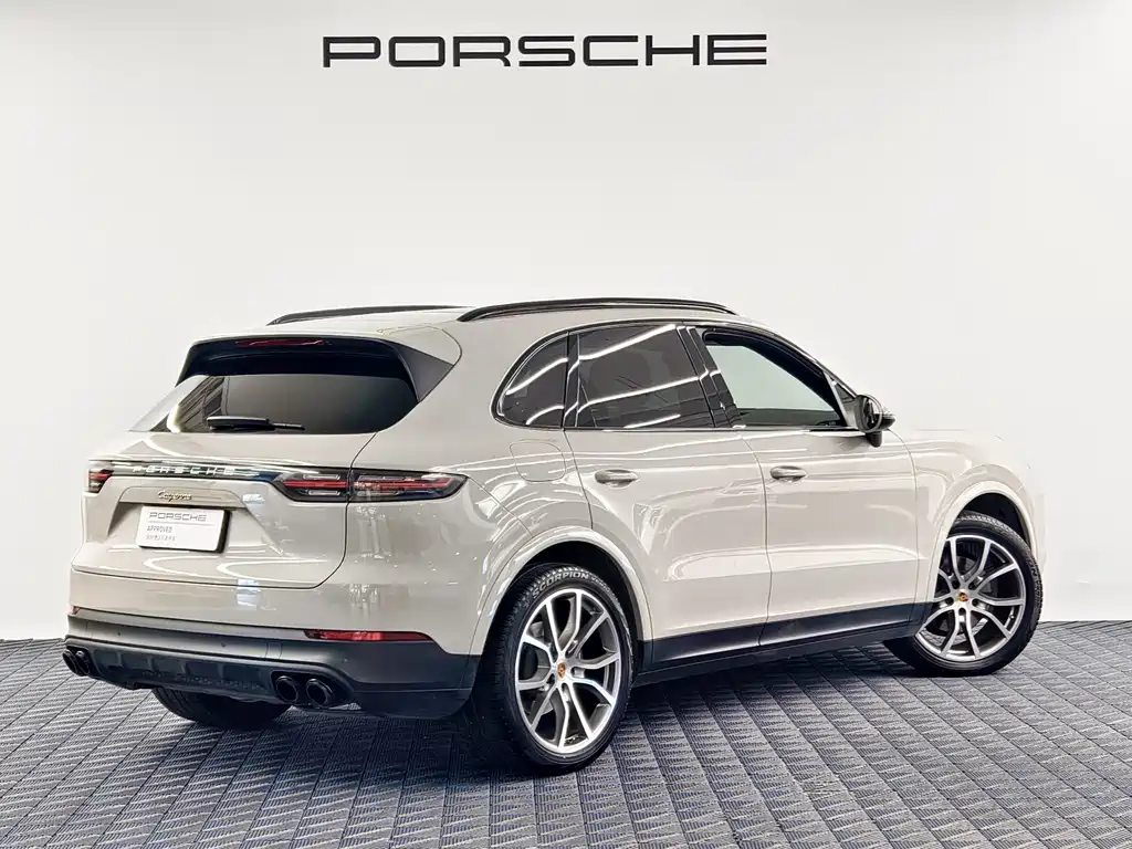 Porsche Cayenne — фото 3