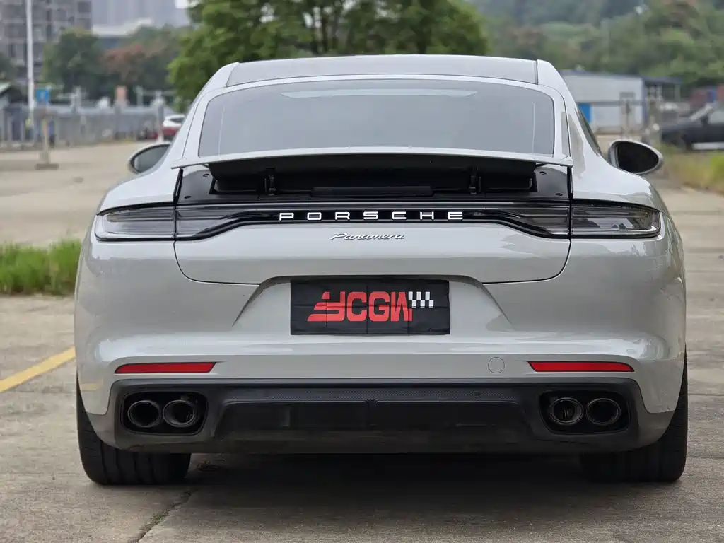 Porsche Panamera — фото 13