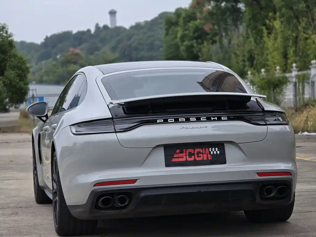 Porsche Panamera — фото 15