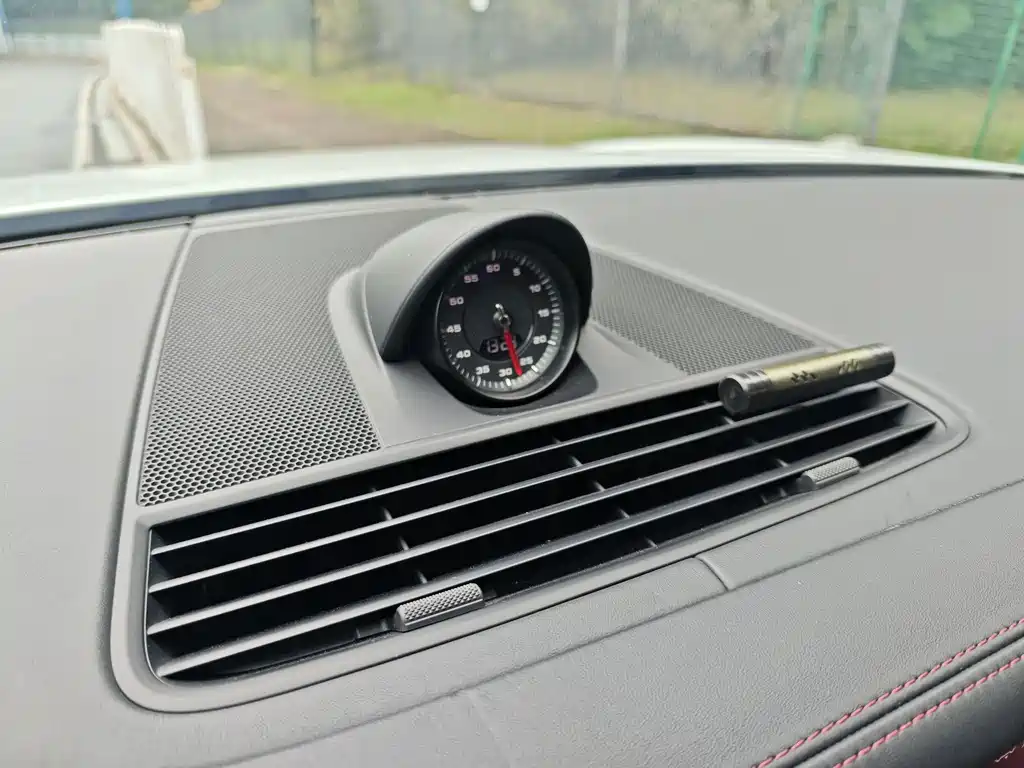 Porsche Panamera — фото 19