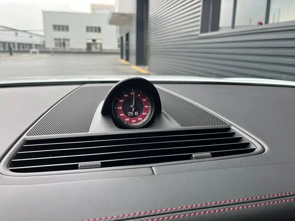 Porsche Panamera Hybrid — фото 14