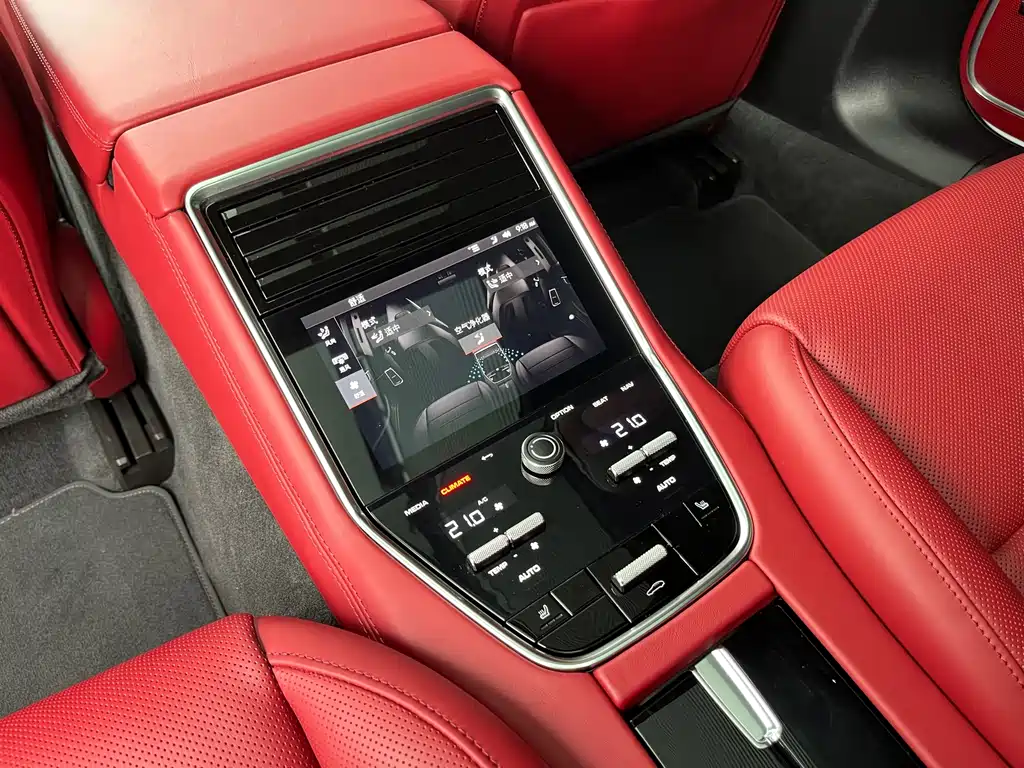 Porsche Panamera Hybrid — фото 10