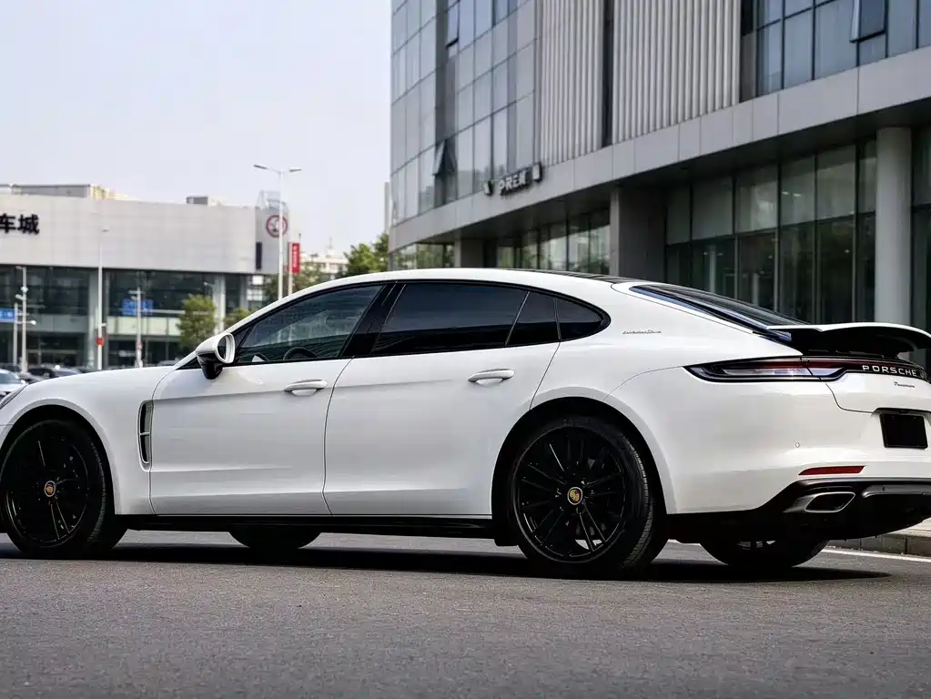 Porsche Panamera — фото 5