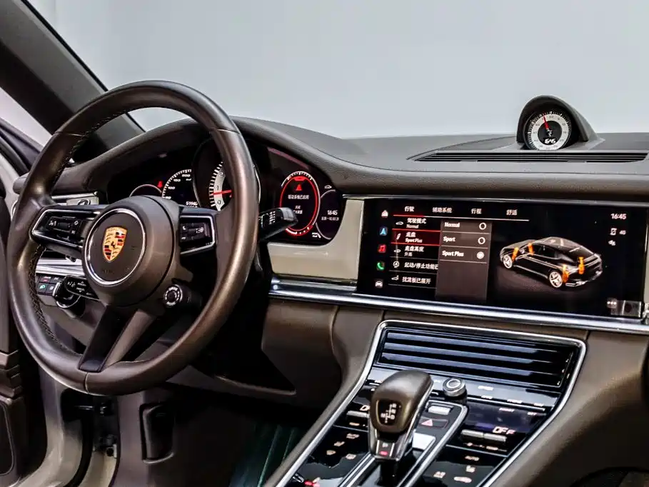 Porsche Panamera — фото 11