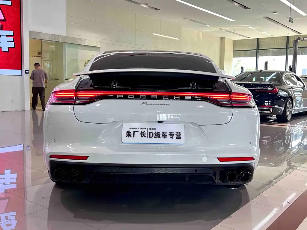Porsche Panamera — фото 10