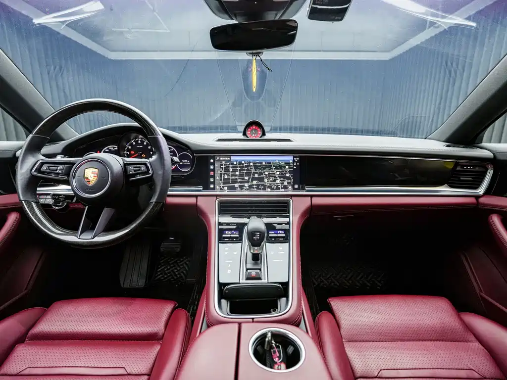 Porsche Panamera — фото 8