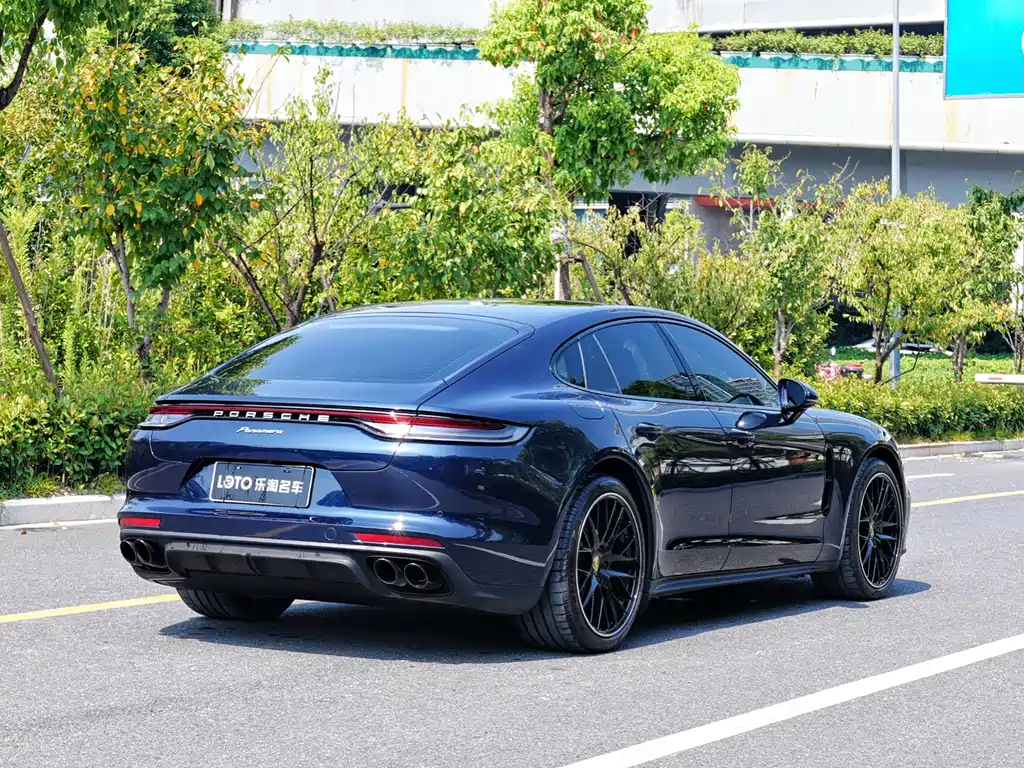 Porsche Panamera — фото 5
