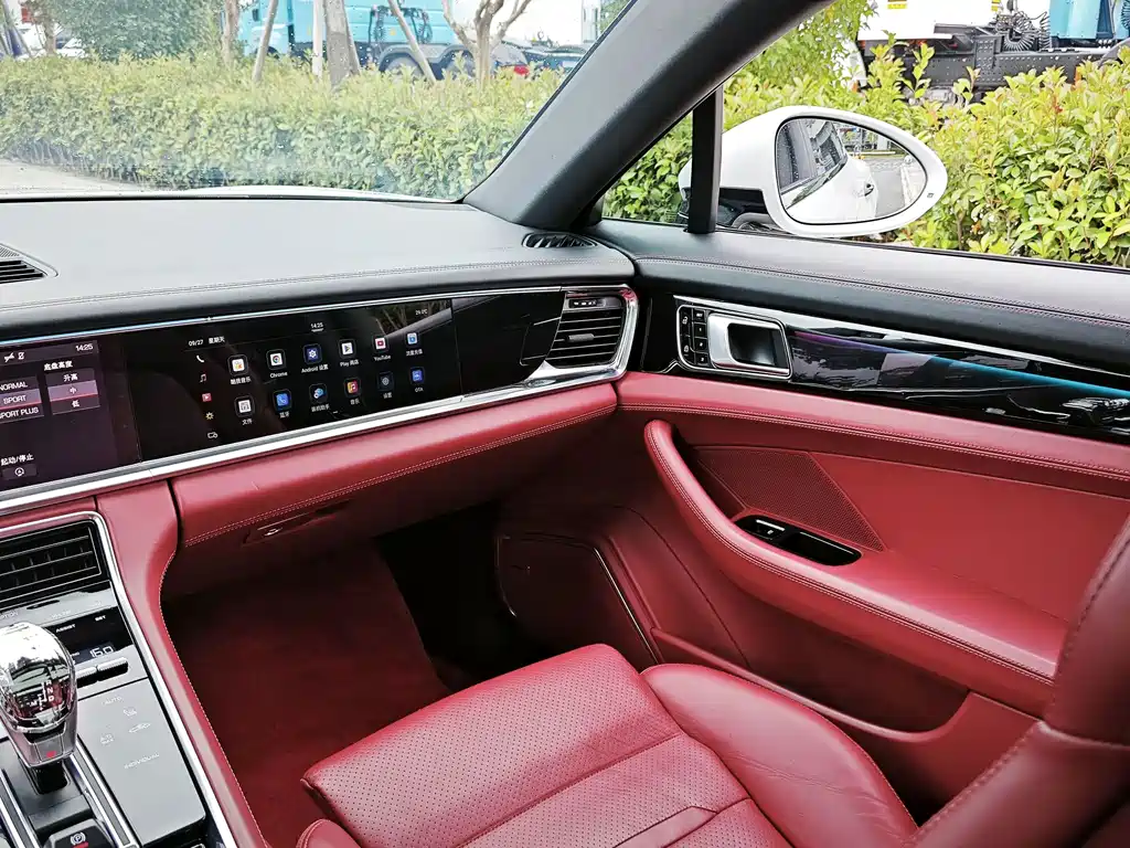 Porsche Panamera — фото 13