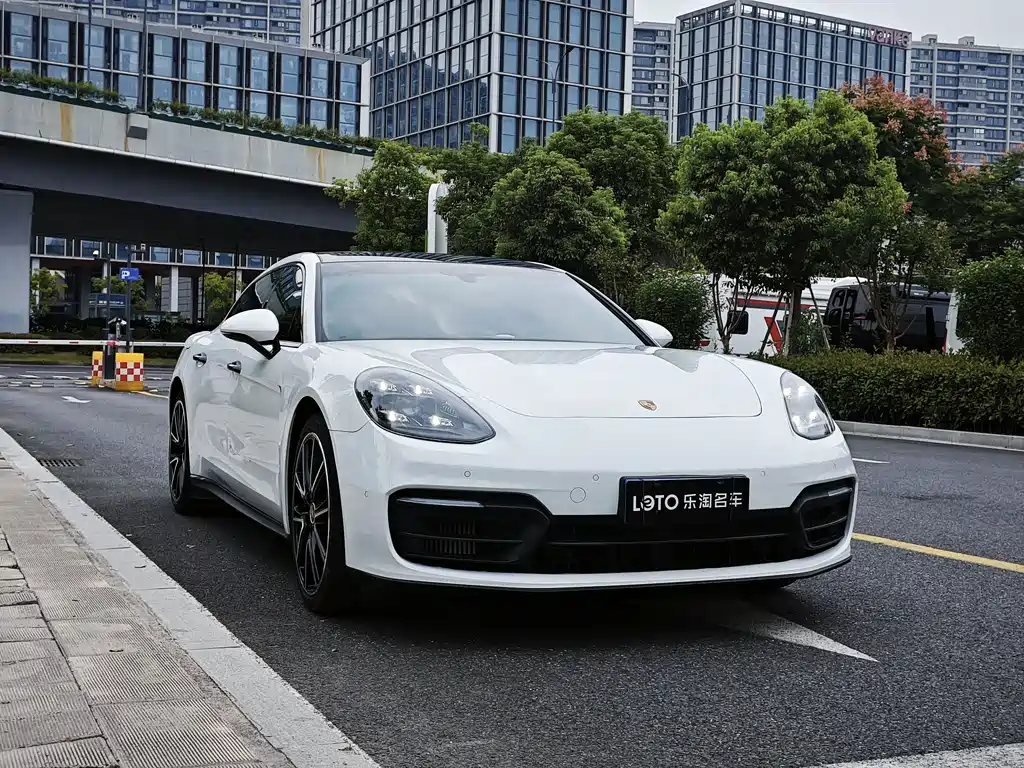 Porsche Panamera — фото 3
