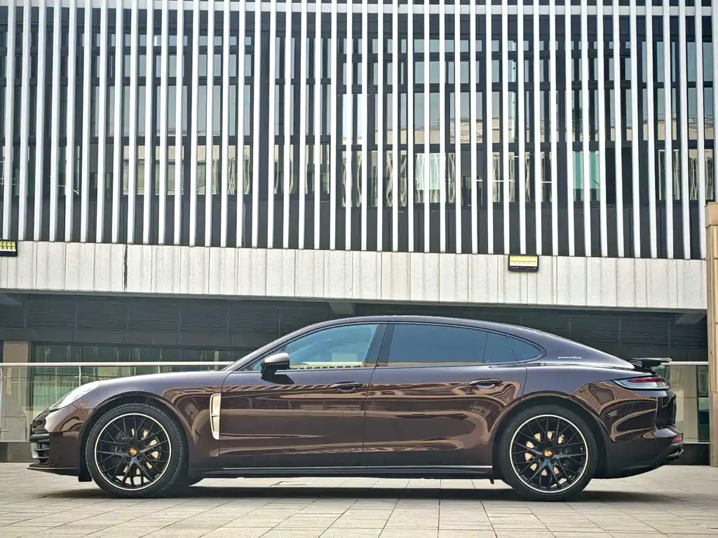 Porsche Panamera — фото 7