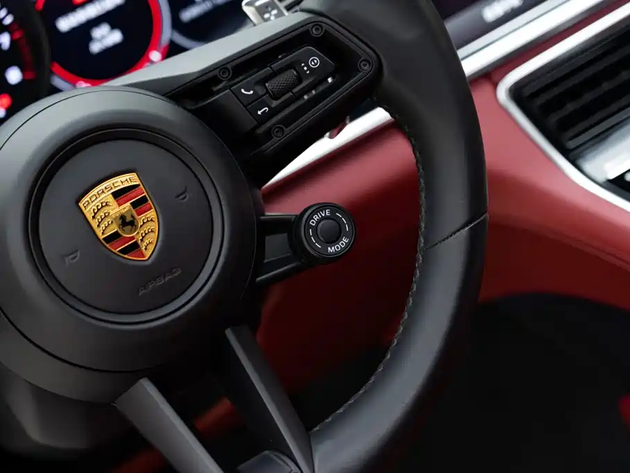 Porsche Panamera — фото 22