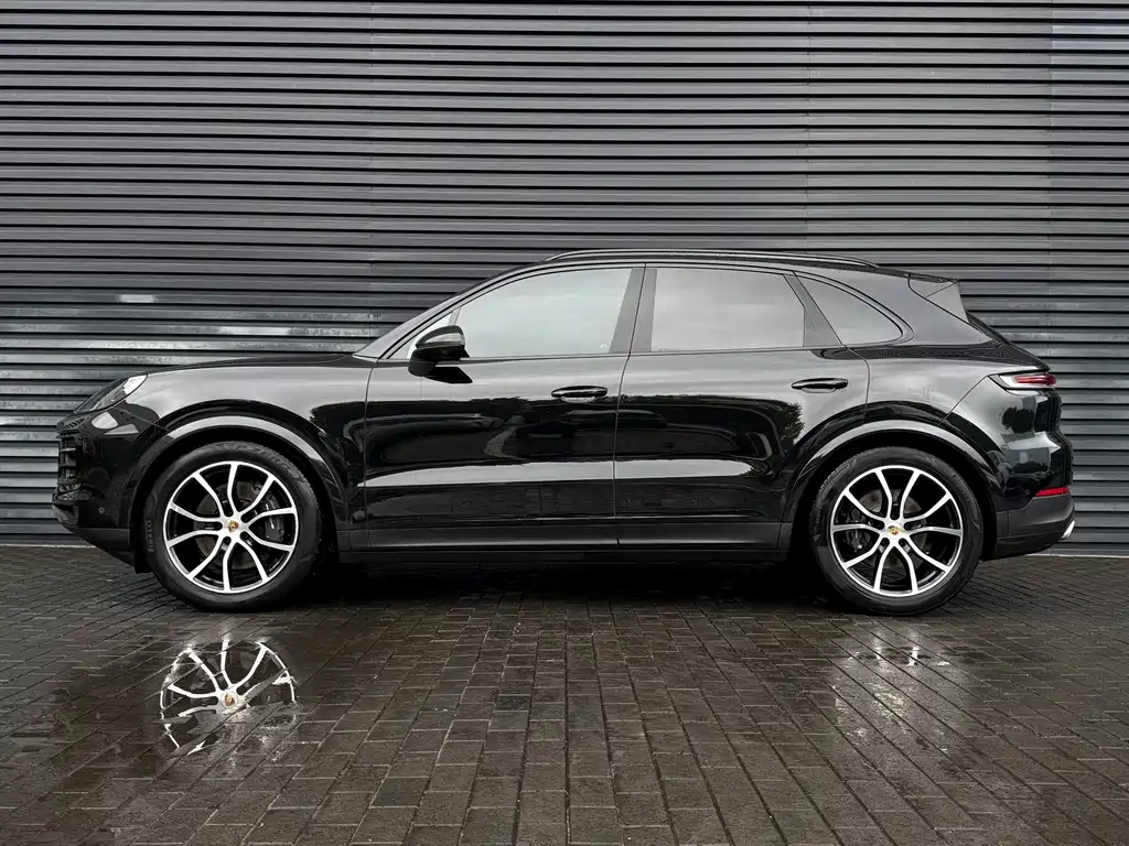 Porsche Cayenne — фото 4