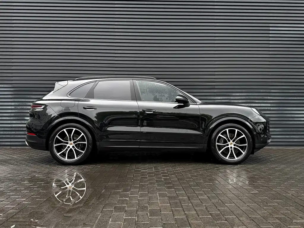 Porsche Cayenne — фото 8