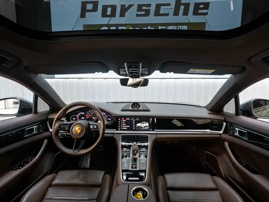 Porsche Panamera — фото 14