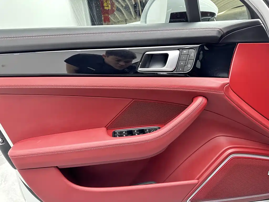 Porsche Panamera — фото 17