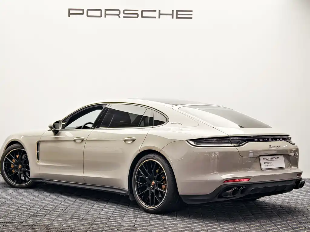 Porsche Panamera — фото 2