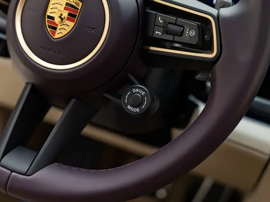 Porsche Panamera — фото 19