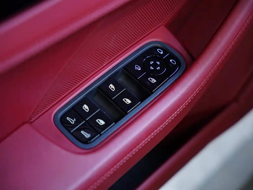 Porsche Panamera — фото 6